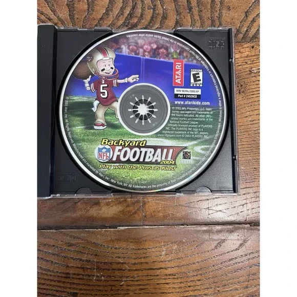 ATARI Backyard Football 2004 NFL PC CD-ROM Windows 98/Me/2000/XP. FREE SHIPPING - Picture 4 of 6
